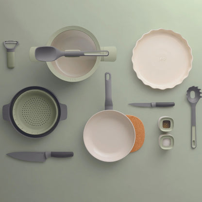 LEO Covered stockpot non-stick Balance Sage 24cm