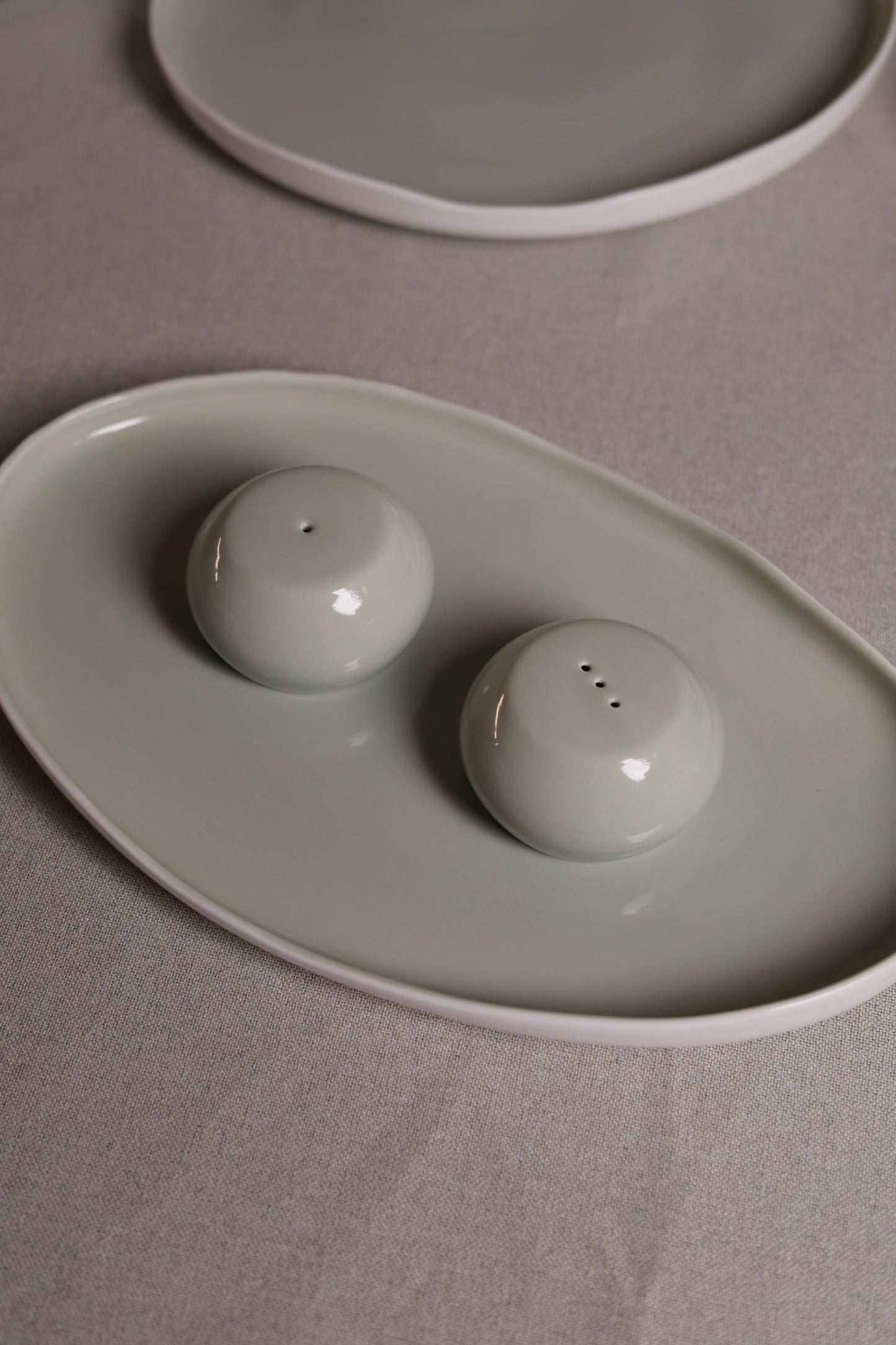 Mushroom Dinner Set – Sage Green