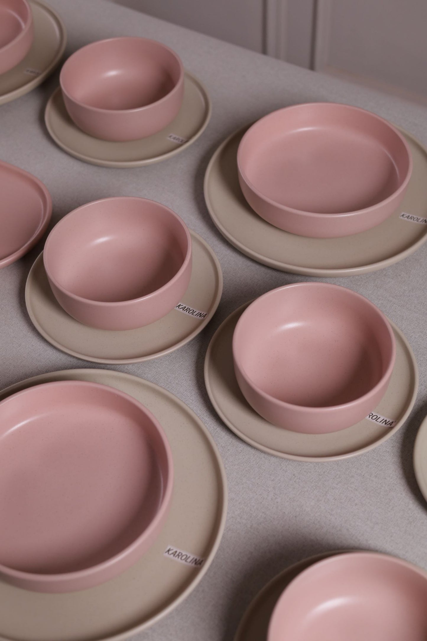 30 Piece Turkish Dinnerware Set (Blush Pink)