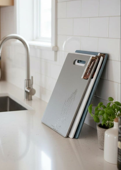 Danny Home Plastic Cutting Board