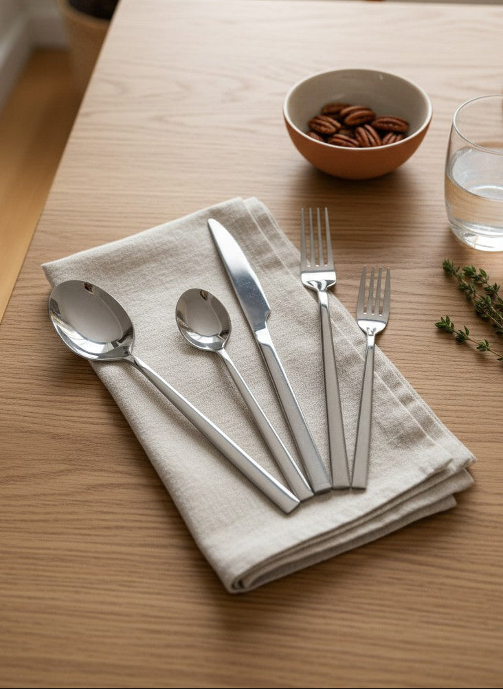18/10 Stainless Steel Cutlery Set
