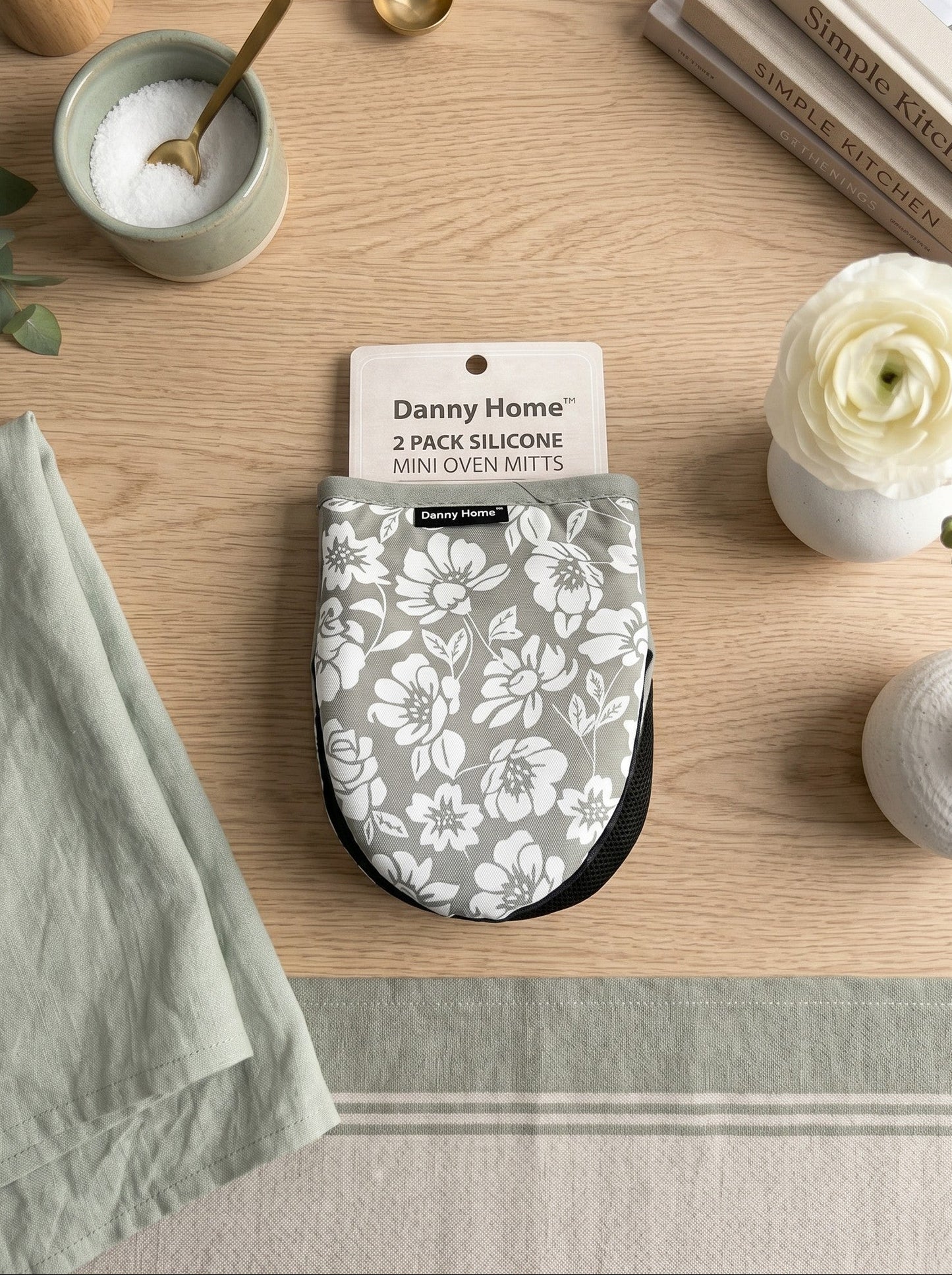 Danny Home Silicone Oven Mitts (Floral Gray)