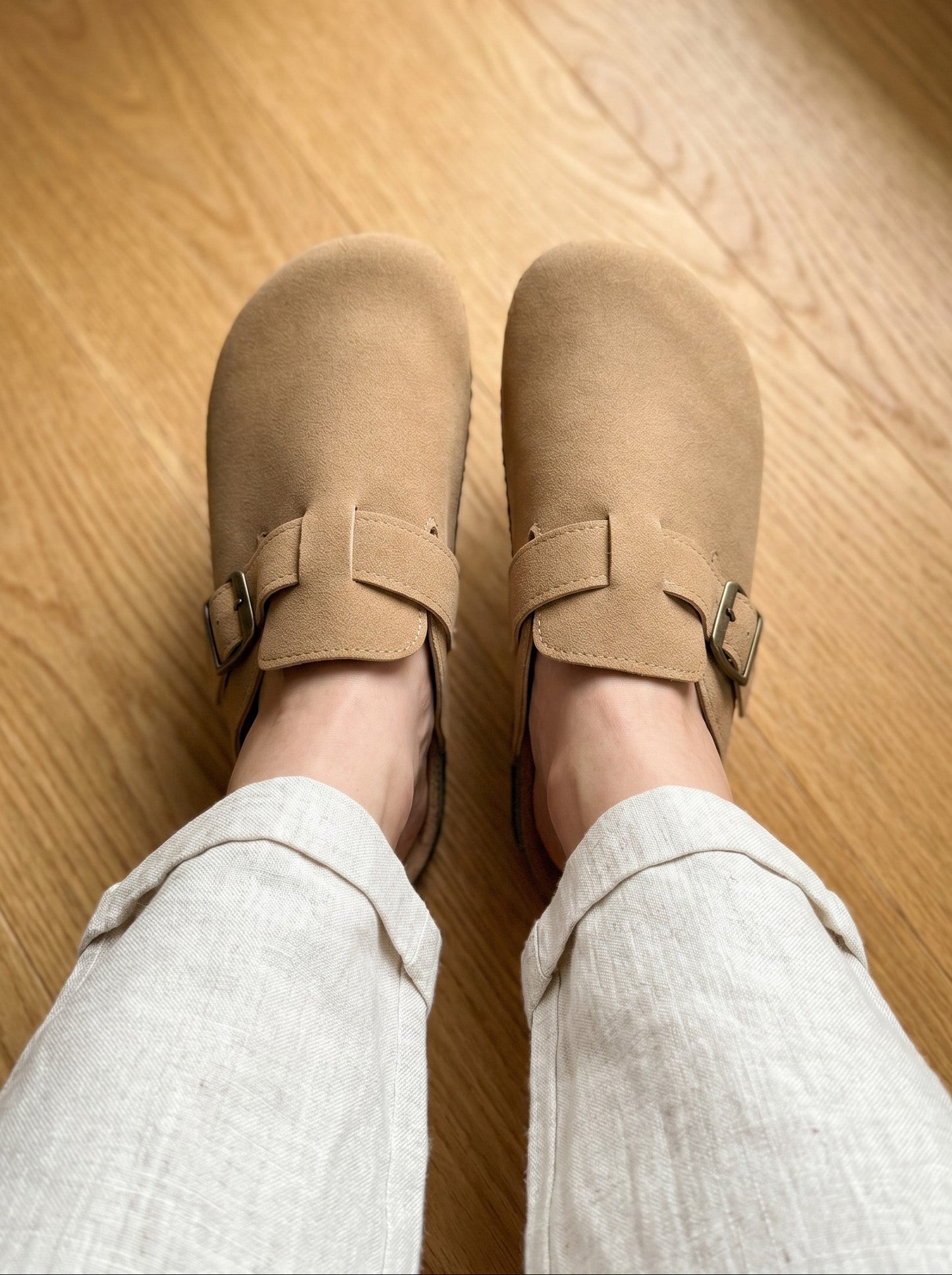 Danny Go Everyday Clogs (Sand Beige)